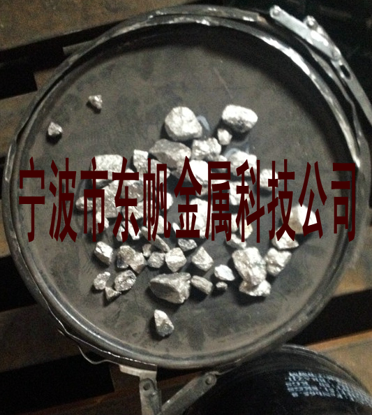有色金屬合金 從銅、鋁到稀土，微觀世界的高清圖鑒